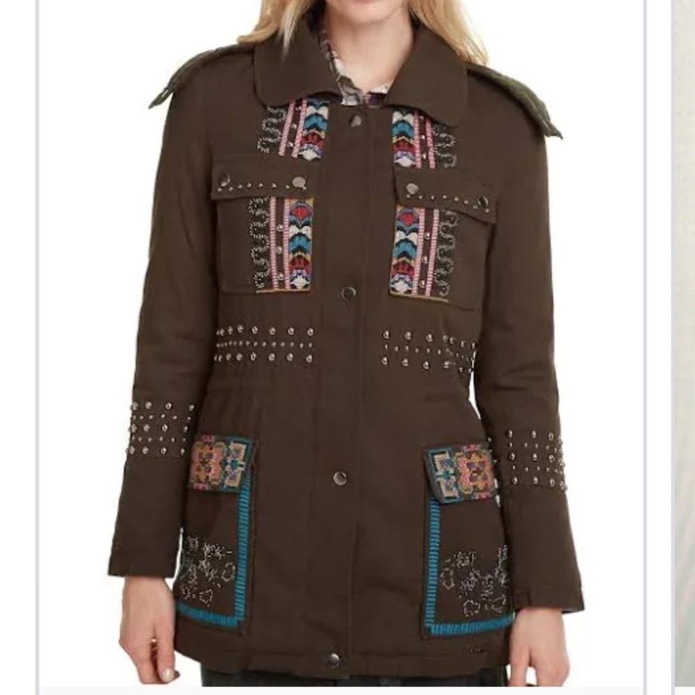 Desigual Lena ethnic embroidered big pocket jacket. NWT  US 6. Winter coat